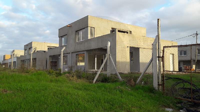 Venta C/renta de Casa en Casas de Santa Maria en Casas de Santa Maria, Tigre — Foto 3