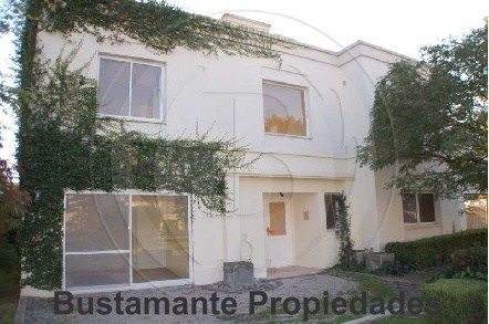 Venta C/renta de Casa en La Lomada en La Lomada, Pilar — Foto 1