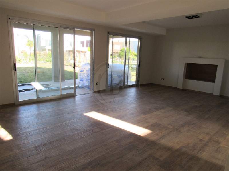 Venta C/renta de Casa en Los Alisos en Los Alisos, Tigre — Foto 3