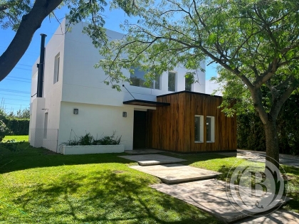 Venta C/renta de Casa en Los Lagos - Los Lagos