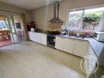 Venta C/renta de Casa en Santa Catalina en Santa Catalina, Tigre — Foto 4