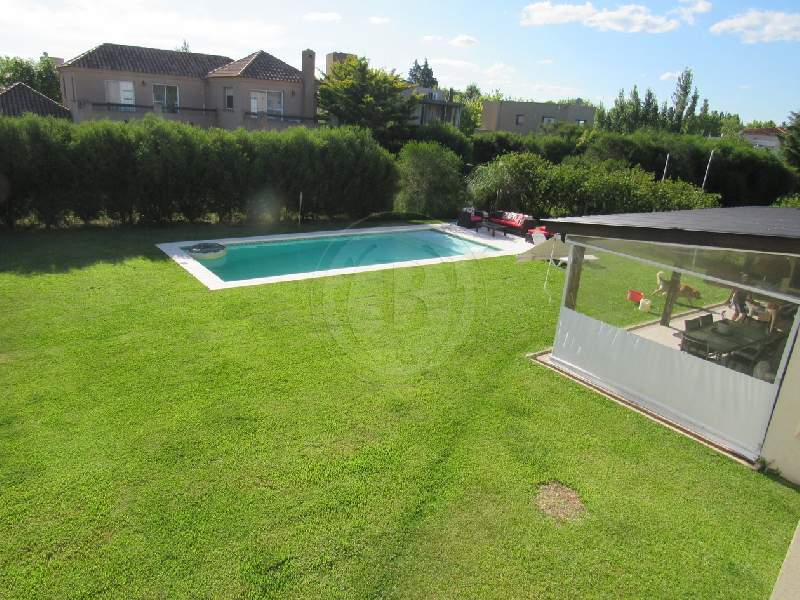 Venta C/renta de Casa en Santa Catalina en Santa Catalina, Tigre — Foto 2
