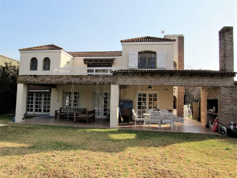 Venta C/renta de Casa en Santa Catalina en Santa Catalina, Tigre — Foto 2