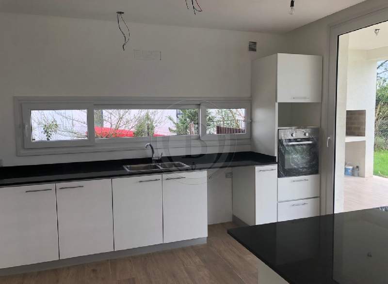 Venta C/renta de Casa en Santa Maria De Tigre en Santa Maria De Tigre, Tigre — Foto 4