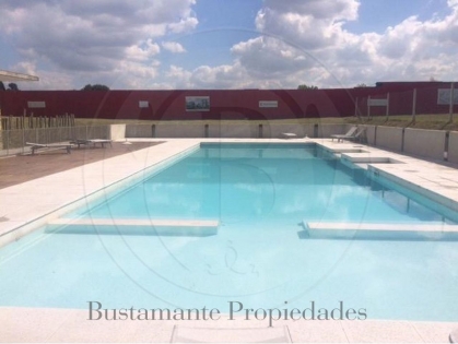 Venta C/renta de Condominio en Civis en Civis, Pilar — Foto 2
