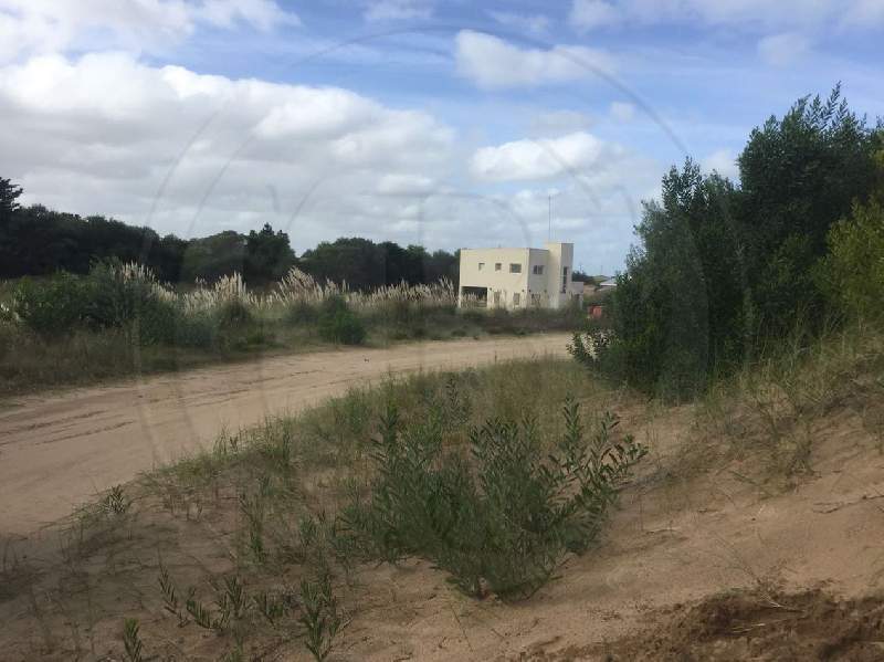 Venta de Lote en Costa Esmeralda en Costa Esmeralda, Pinamar — Foto 1