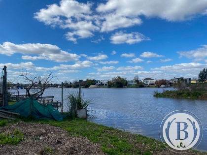 Venta de Lote en El Canal - El Canal