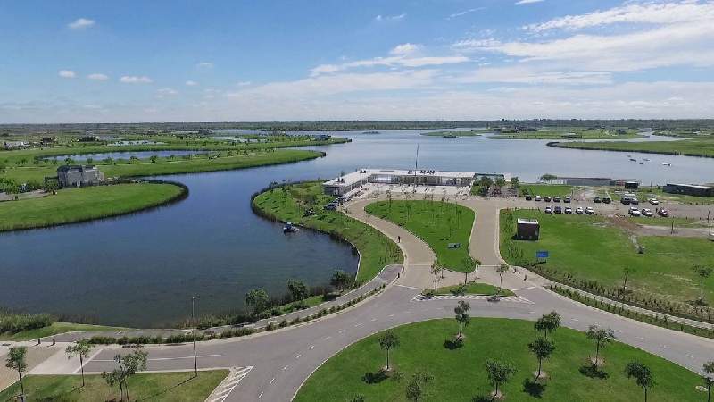 Venta de Lote en Puertos del Lago - Puertos del Lago