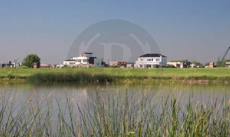 Venta de Lote en San Benito en San Benito, Tigre — Foto 5