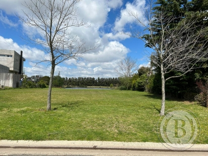 Venta de Lote en Santa Catalina en Santa Catalina, Tigre — Foto 6