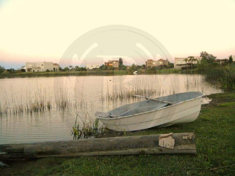 Venta de Lote en Santa Catalina en Santa Catalina, Tigre — Foto 1