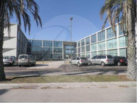 Venta de Oficina en Oficinas En Ayres Skyglass en Oficinas En Ayres Skyglass, Pilar — Foto 1